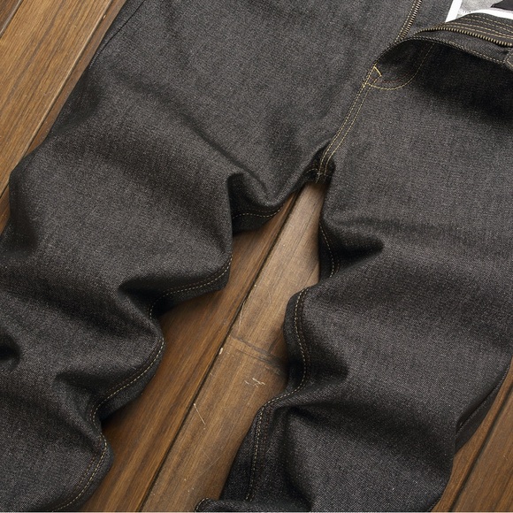 Evisu woMen's Artistic Denim Jeans - Picture 8 of 12